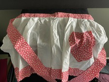 Women  s Pink/White Hearts Cooking Apron