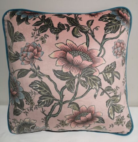 Wedgwood TONQUIN BLUSH VELVET Cushion cover Handmade & gorgeous - Picture 1 of 4