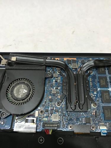 Asus ZenBook UX301LA-DE027H 13" Intel i5-4200U 8GB RAM NO SSD/OS For Parts! - DW - Picture 9 of 10