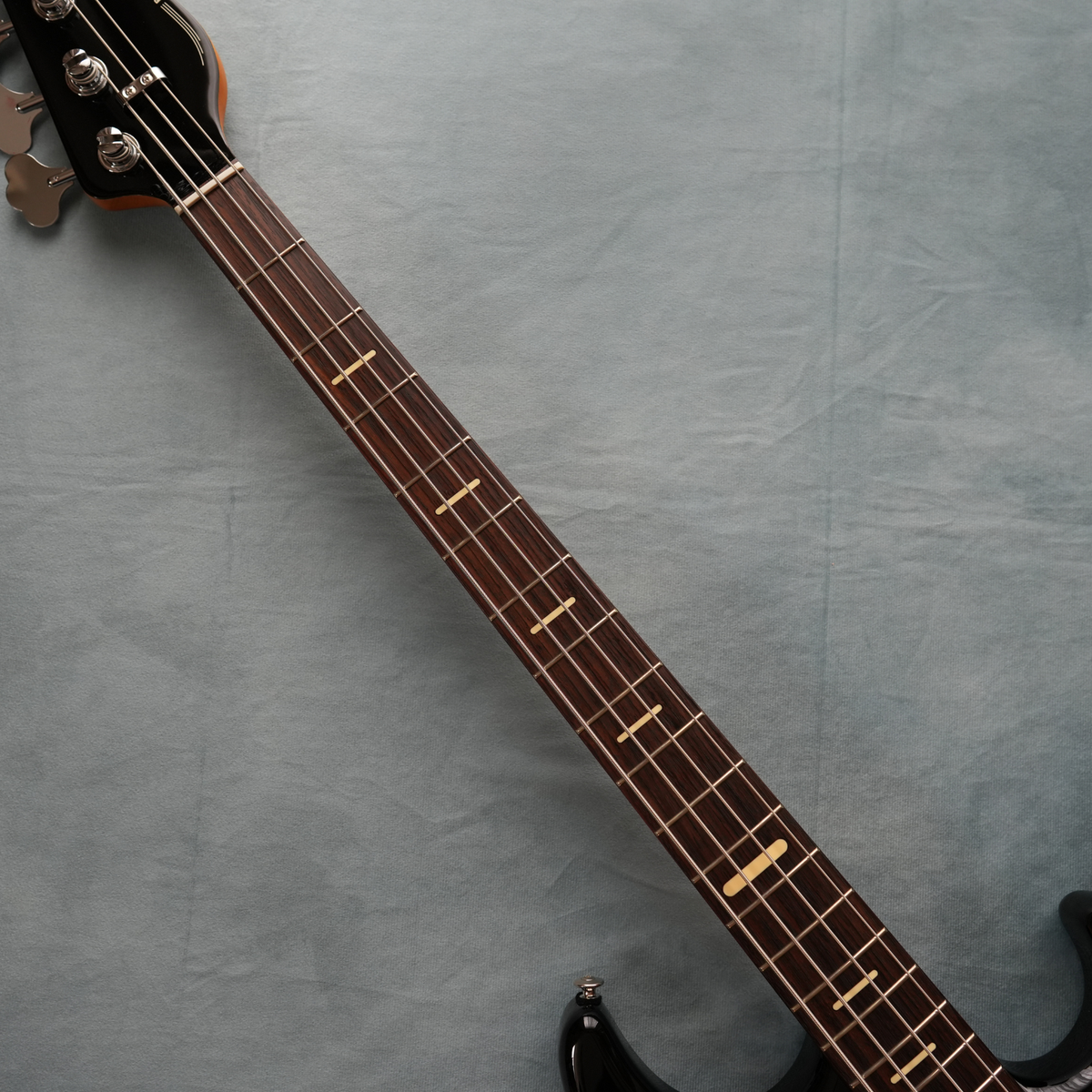Yamaha BB Pro 34 Vintage Sunburst Broad Electric Bass for