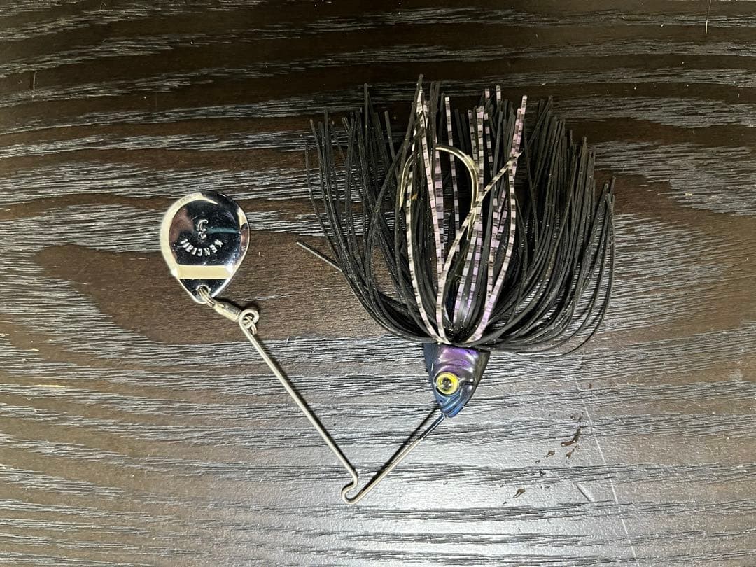 Spinnerbait set (white, green, gold) - Image 8