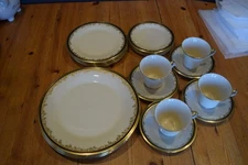 Lenox ECLIPSE Fine China 20 Pc -4 Sets of 5 Piece Place Setting - Excellent Cond
