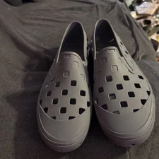 New Vans Slip-On TRK Light Blue Sneakers Trek Slip-On Water Shoes Men’s Sz 13