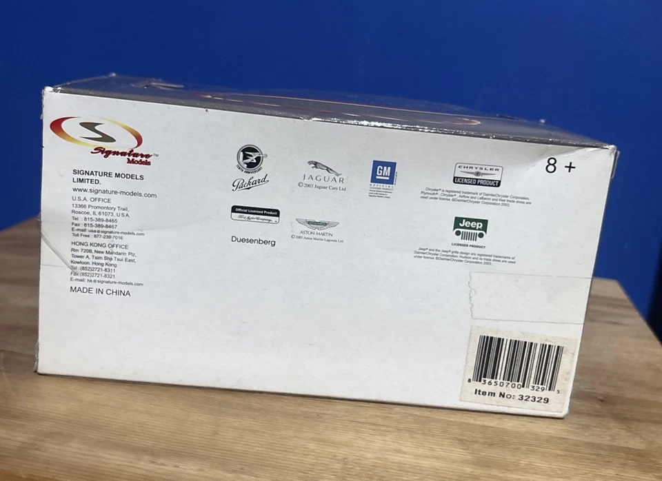 1930 Pierce Arrow Model B Signature Models 1:32 New In Box - Image 4 of 4