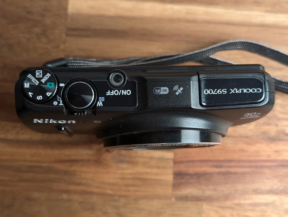 MINT Nikon COOLPIX S9700 16.0MP 30x Zoom Compact Digital Camera Japan Black - Image 3 of 4