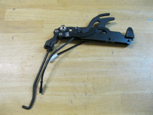 Ferrari 360,430 Spider Front RH Roof Top Lock, Catch, Bracket Part # 66462500