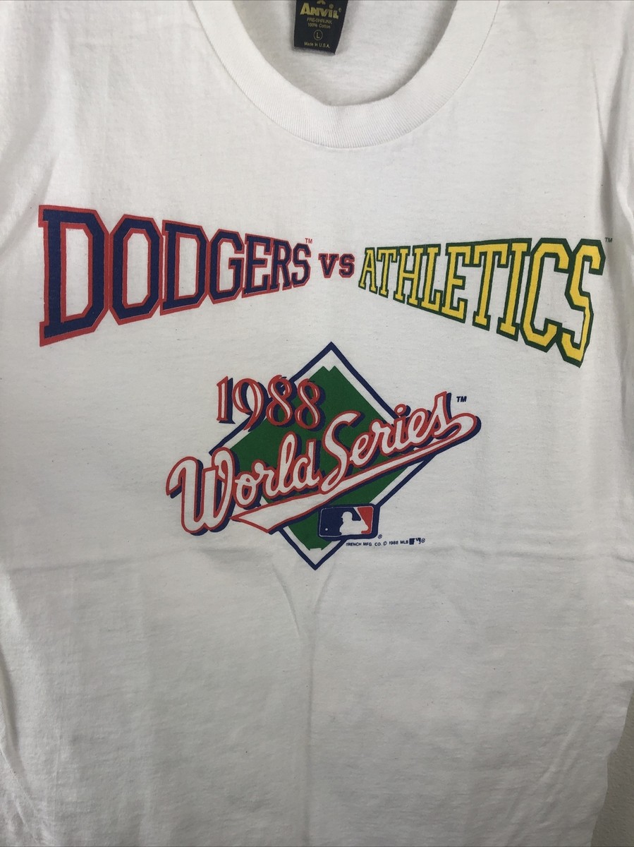 Los Angeles Dodgers Oakland A’s Vtg 1988 World Series T Shirt Fits  Small/Medium