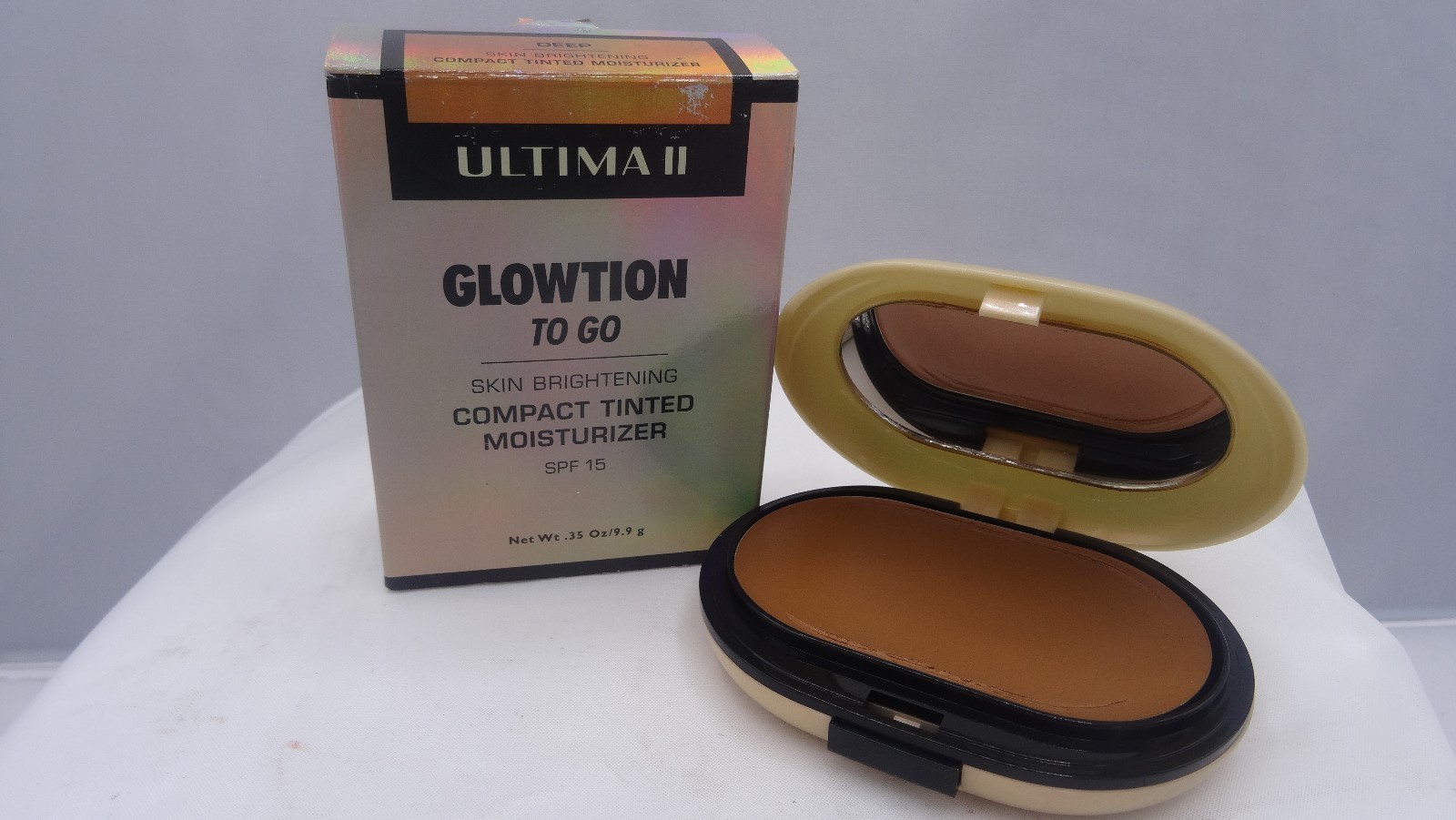 Ultima II Glowtion To Go Skin Brightening Компактный увлажняющий крем с тонирующим эффектом Выбрать оттенок 6590₽