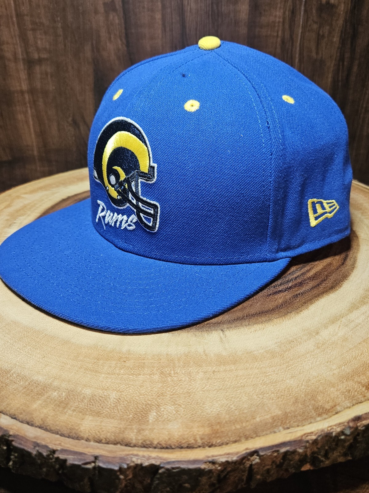 Los Angeles Rams New Era 59 Fifty Fitted Hat Cap Size 7 3/4 Retro Logo NFL