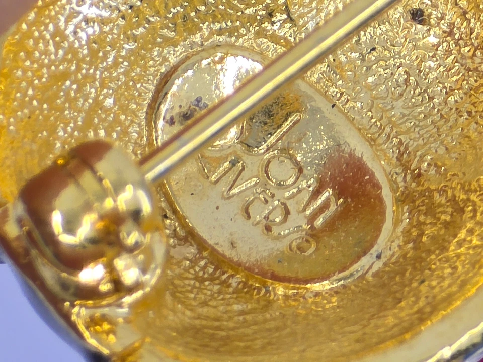 DE COLECCIÓN BROCHE LADYBUG JOAN RIVERS ESMALTE NEGRO Y CRISTAL DE SWAROVSKI TONO DORADO Foto 2 de 4