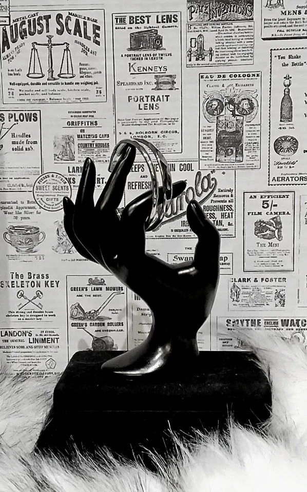 Brazalete "BR" Blanco Bronce Exquisito Doble Círculo, 6.5" Alrededor, Ja1 Foto 2 de 4