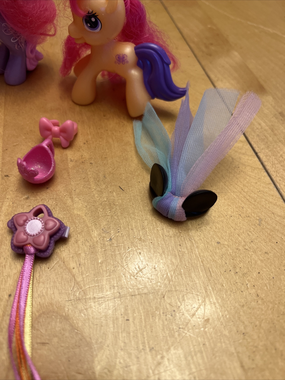 My Little Pony Unicorno Pegasus 4 Mini Cavalli Disney Cappello Principessa Accessori