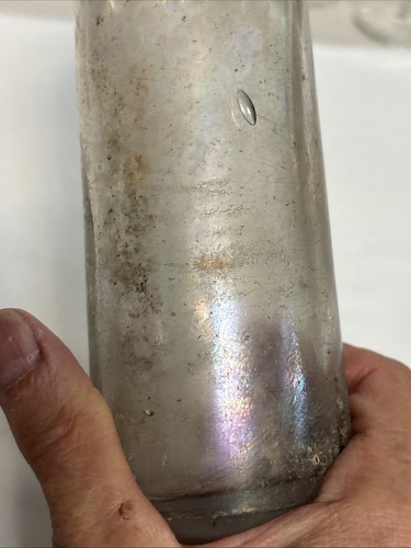 Botella de refresco vintage WM FRIEDMAN Blob Top letras transparentes elevadas 8" de alto x 2 1/4 - Imagen 5 de 8