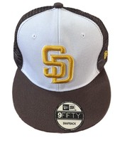 San Diego Padres 9Forty New Era Snapback Trucker Hat see description