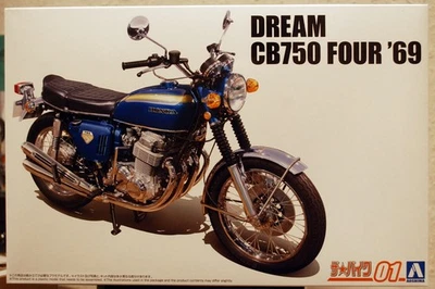 Aoshima 056912 1969 Honda CB 750 four 1:12 Motorrad Bike Bausatz