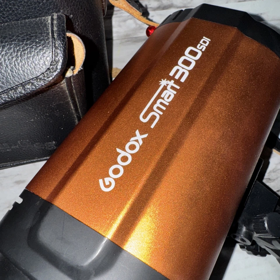 Adjustable smart photo flood photography lighting spot light Godox Smart 300 SDI - Image 3 of 4