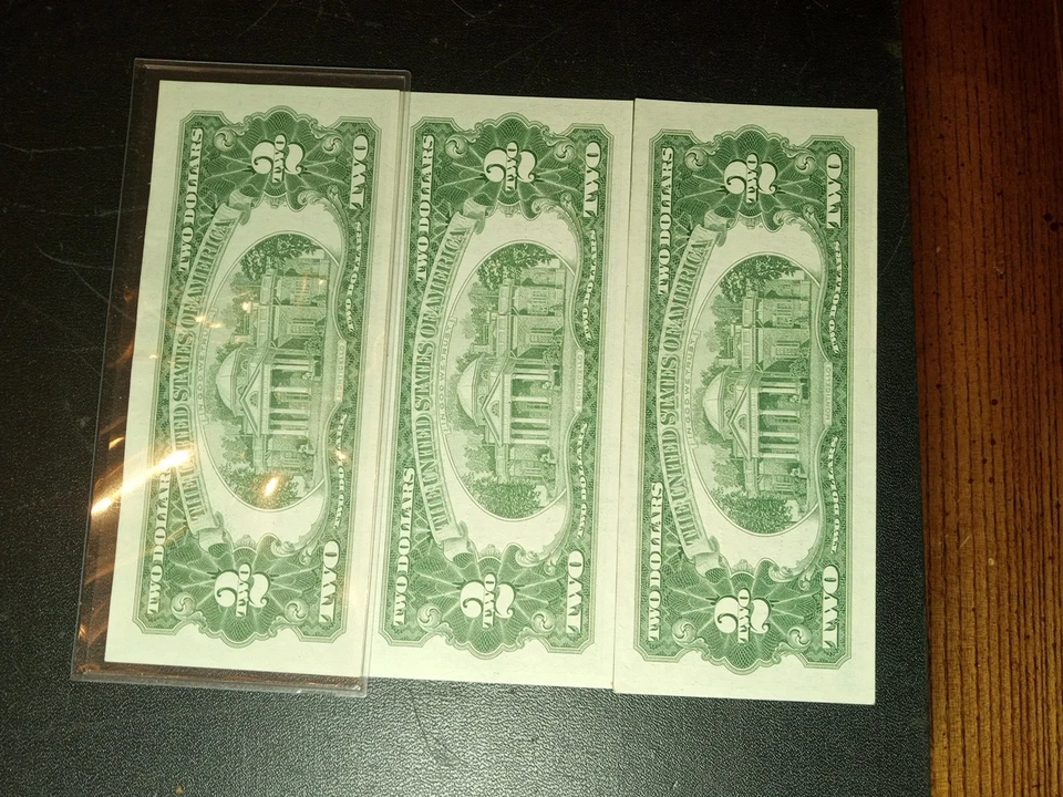 3-63' Red Seal $2 Bills All In AU Condition Nice Notes - Image 3 of 4