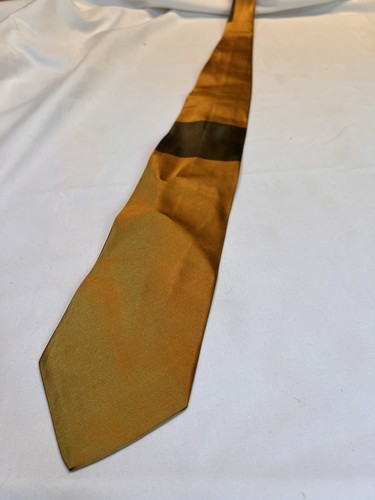 Dolce & Gabbana Vintage Peek a Boo Pinup Girl Silk Cravatte Italy Gold Green - Picture 4 of 4
