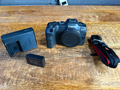 Canon EOS R8 24.2MP Mirrorless Camera Body Only Black Touchscreen LCD
