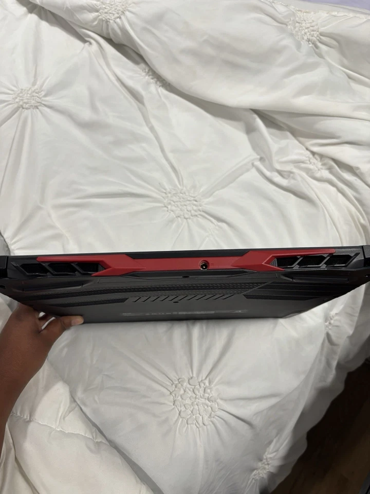 Portátil para juegos Acer Nitro 5 AN515-55 Foto 4 de 4