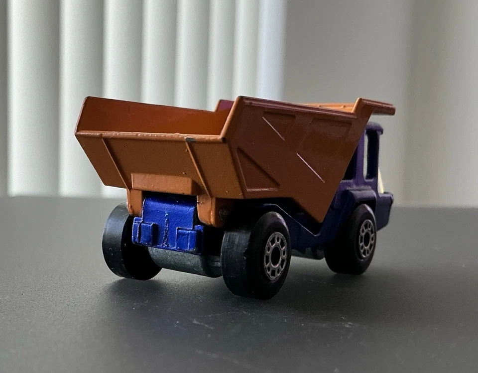 Matchbox Superfast Atlas 自卸车 1975 年压铸模型编号 23 — 第 4/4 张图片
