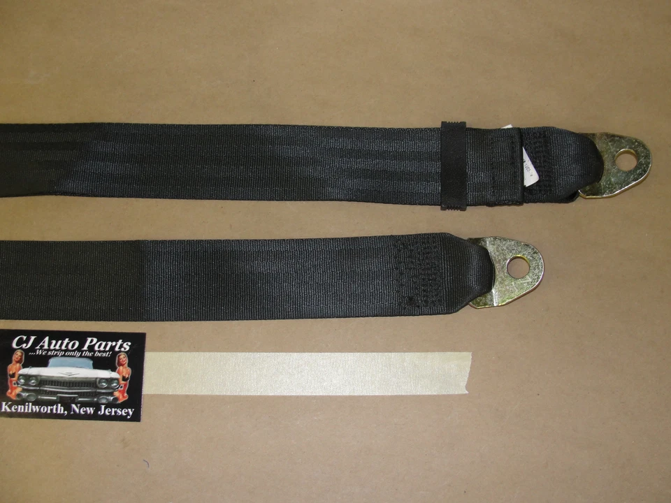 63 Pontiac Catalina 4 Door LEFT DRIVER SIDE FRONT SEAT BELT BUCKLE AND RECEIVER - Image 4 of 4