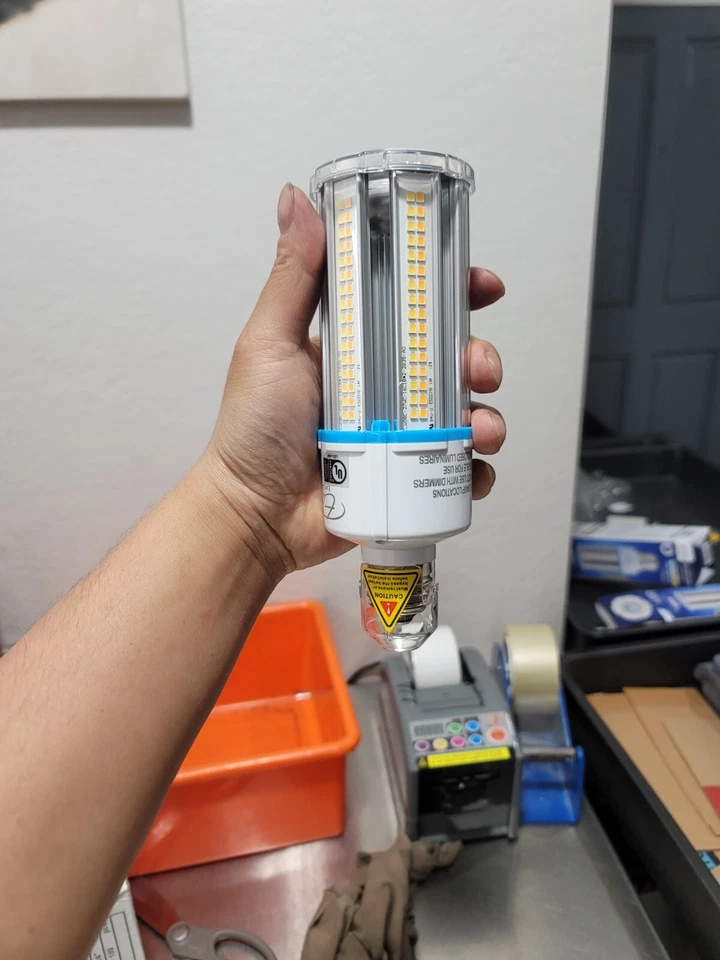 Euri E26 LED Corn Bulb, CCT (3K, 4K, 5K) & Wattage Tunable - 27W, 18W, 12W - Image 2 of 4