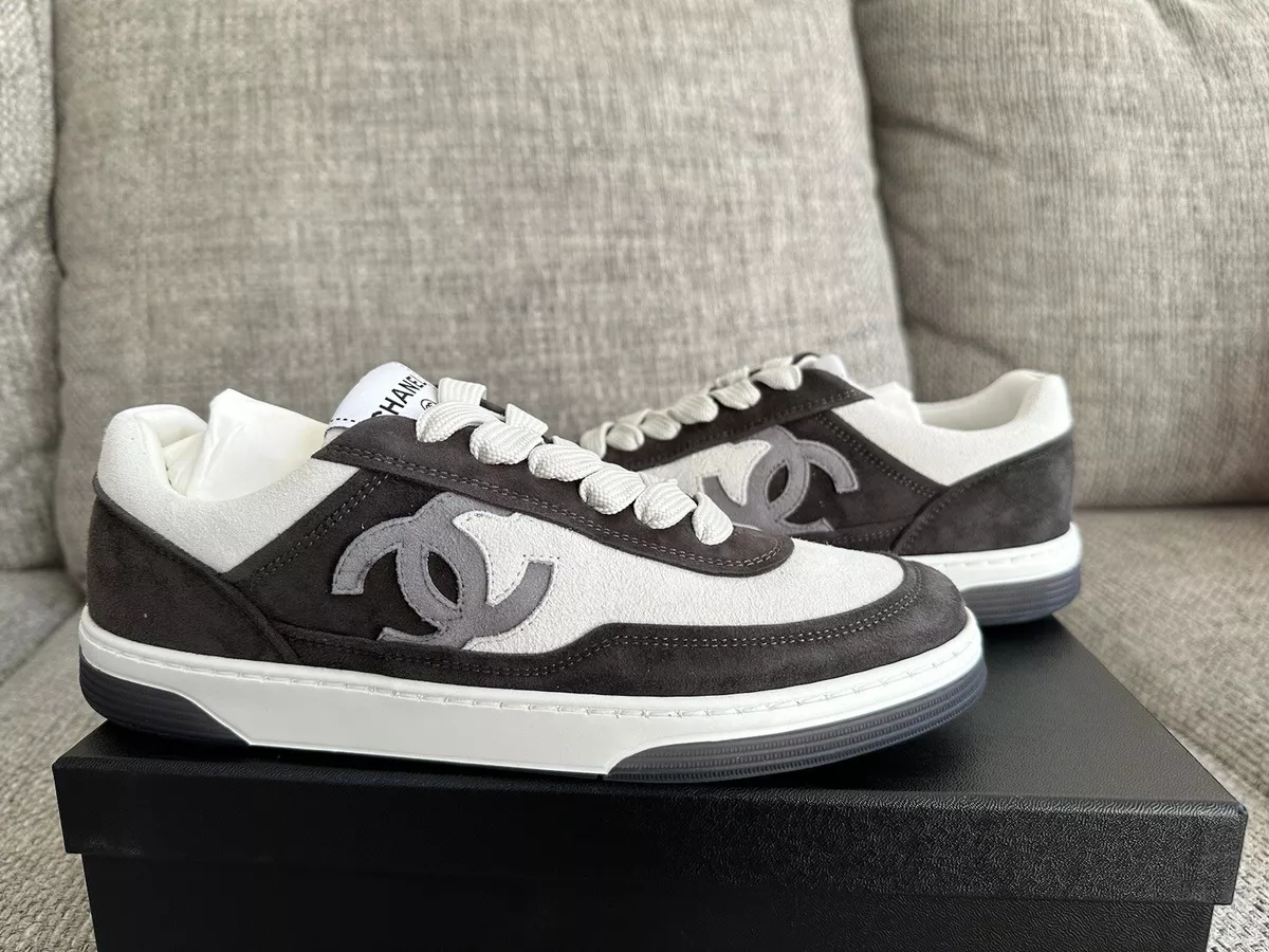 size 38EU NEW CHANEL Black &White Suede Kidskin CC Sneaker G39978 w/ Receipt size 38EU NEW CHANEL Black &White Suede Kidskin CC Sneaker G39978 w/ Receipt