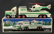1995 HESS COLLECTOR GAS TRUCK WITH HELICOPTER W/OPERATING LIGHTS - NIB MINT