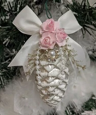 Shabby Cottage Victorian Chic Glass Pine Cone Pink Roses Christmas Tree Ornament