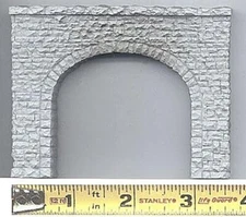Chooch Dbl Rndm Stn Tnl Prtl 2/ - N-Scale (2) - #9770