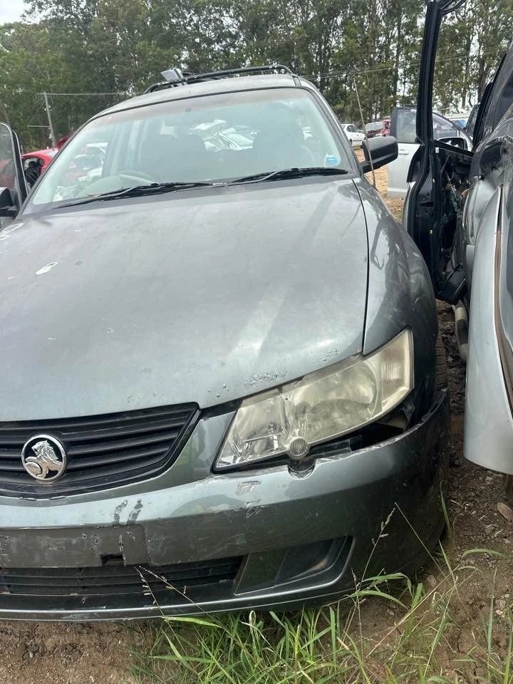2003 Holden VY Commodore Left Front Headrest 02-04 - Quality Used Part #B577 - image 3 of 4