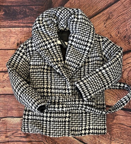 BLANKNYC Metallic Houndstooth Puffer Coat Black Wrap Jacket Women M
