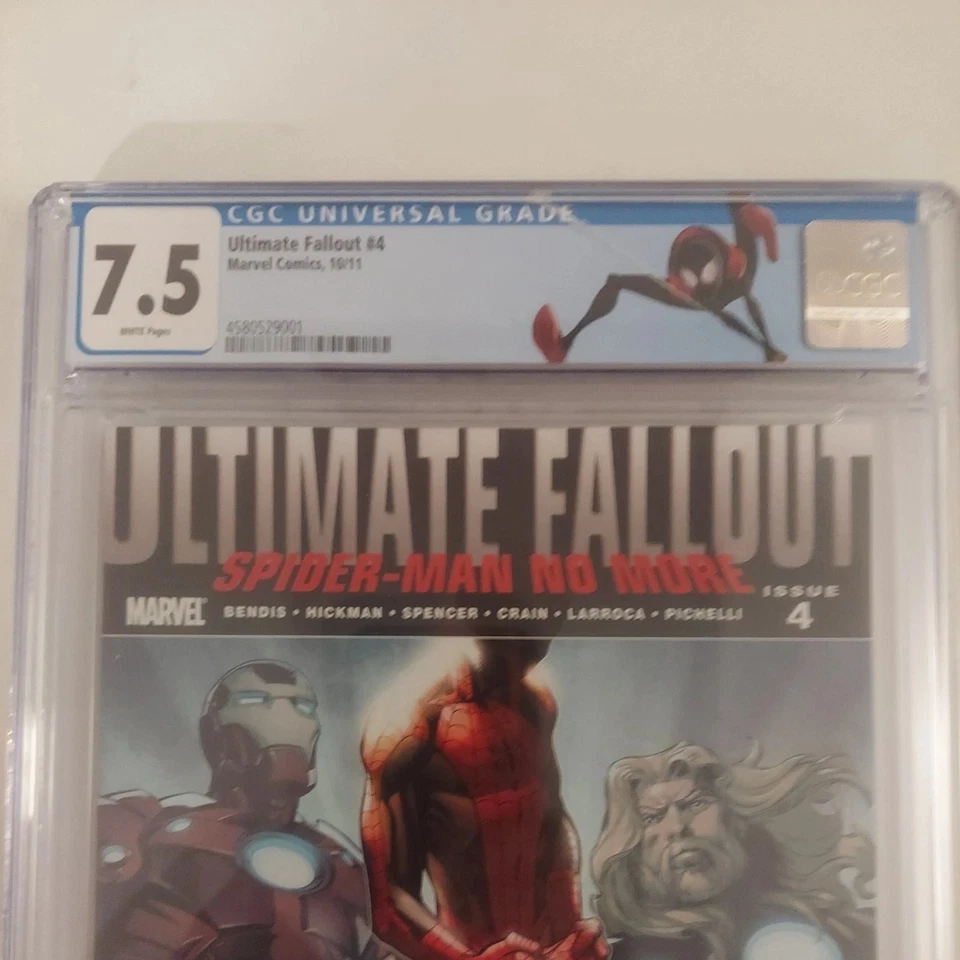 Ultimate Fallout #4 1st Print CGC 7.5 Marvel 2011 1st Miles Morales - Image 3 of 4