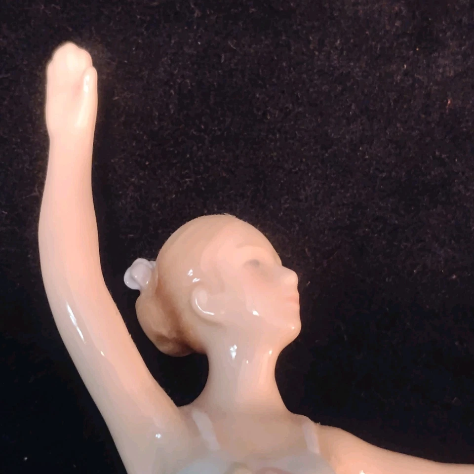 Signed COSMOS Porcelain Ballerina Figurine 8" Lladro Style Tutu Pose - Image 3 of 4