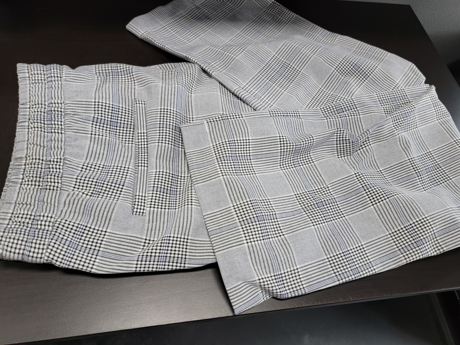 H&M Men’s Short Dress Pants Gray Plaid Drawstring Waistband  Relaxed Fit Size:L thumbnail 8