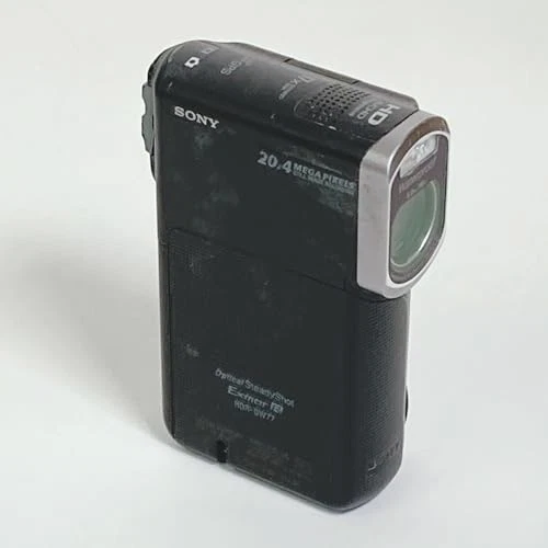 SONY HDR-GW77V Black Handycam Digital HD Camcorder Waterproof 16GB w/Battery - Image 3 of 4
