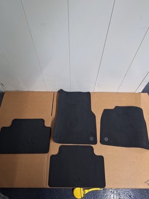 OEM Audi Q5 Floor Mats Set 4pcs Black Carpet Genuine 85B863011 New
