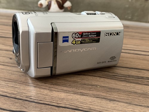 Camescope Sony Handycam DCR-SX30 , sans chargeur , fonctionnel . - Photo 6/13