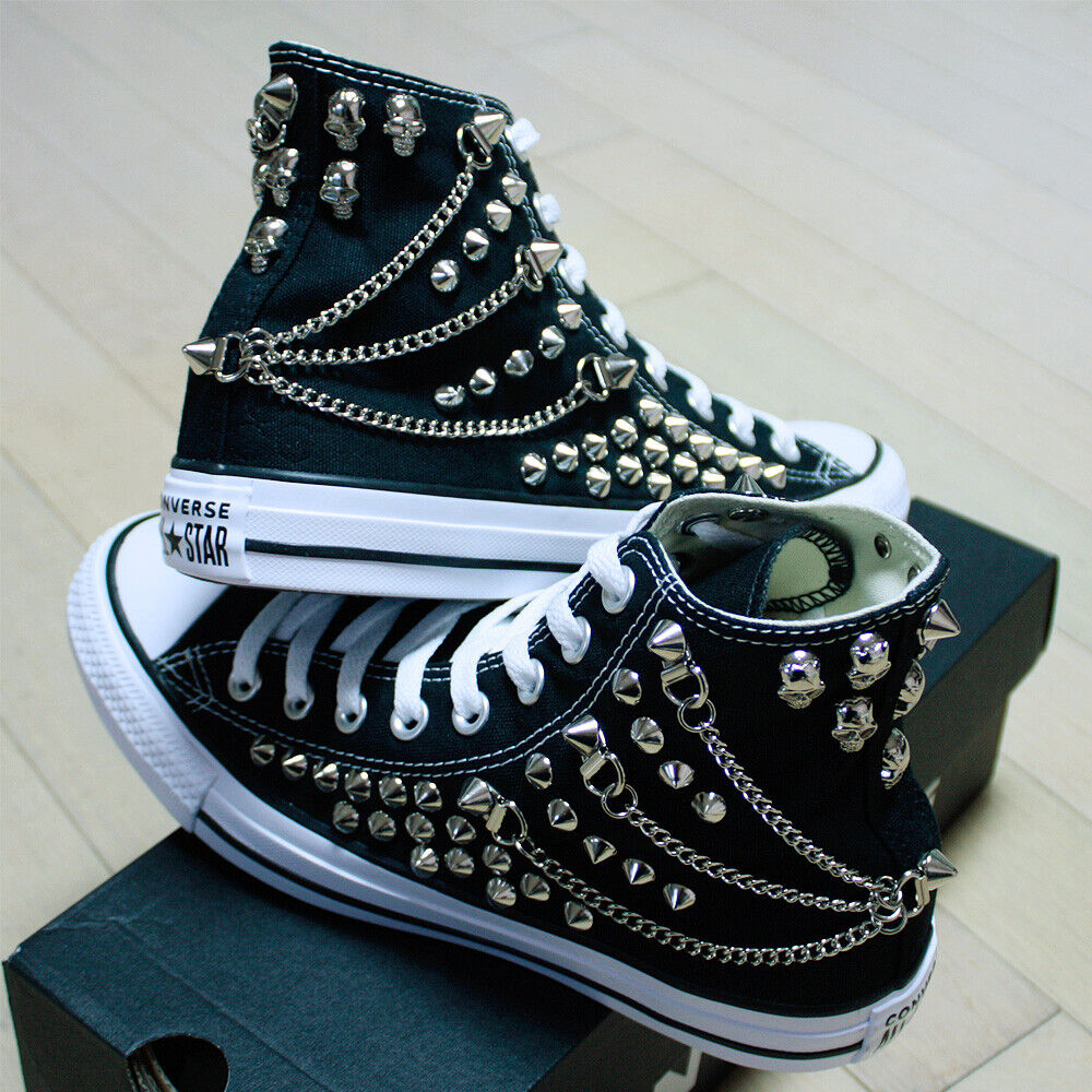 Genuine CONVERSE Black with Skull & Chains All-star Chuck Genuine CONVERSE Black with Skull & Chains All-star Chuck