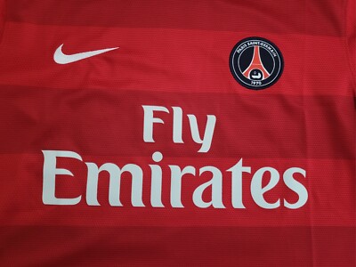 Paris Saint-Germain 2012 / 2013 sezonu iç saha Forması