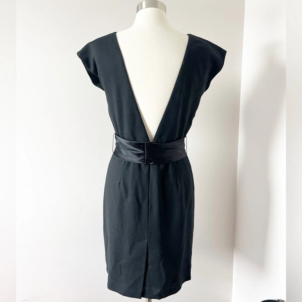 Vintage 80s Ralph Lauren Low Back Wool Little Black Dress LBD Cocktail Size 10 - Image 4 of 4