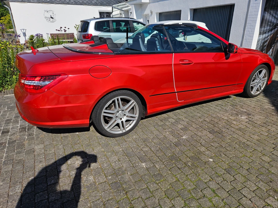 Mercedes-Benz Cabrio E200 CGI - Bild 3 von 4
