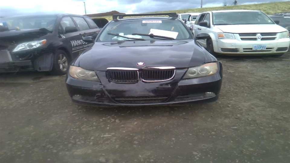 Pantalla de infoentretenimiento usada se adapta a: BMW 328I 2007 reproductor navegación DVD grado A Foto 4 de 4