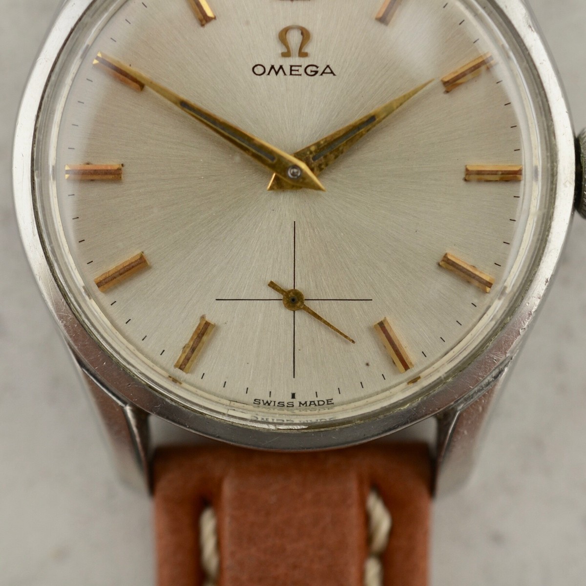 C.1950 Vintage Omega Jumbo Calatrava watch cal.Ω 265 ref. 2639-2