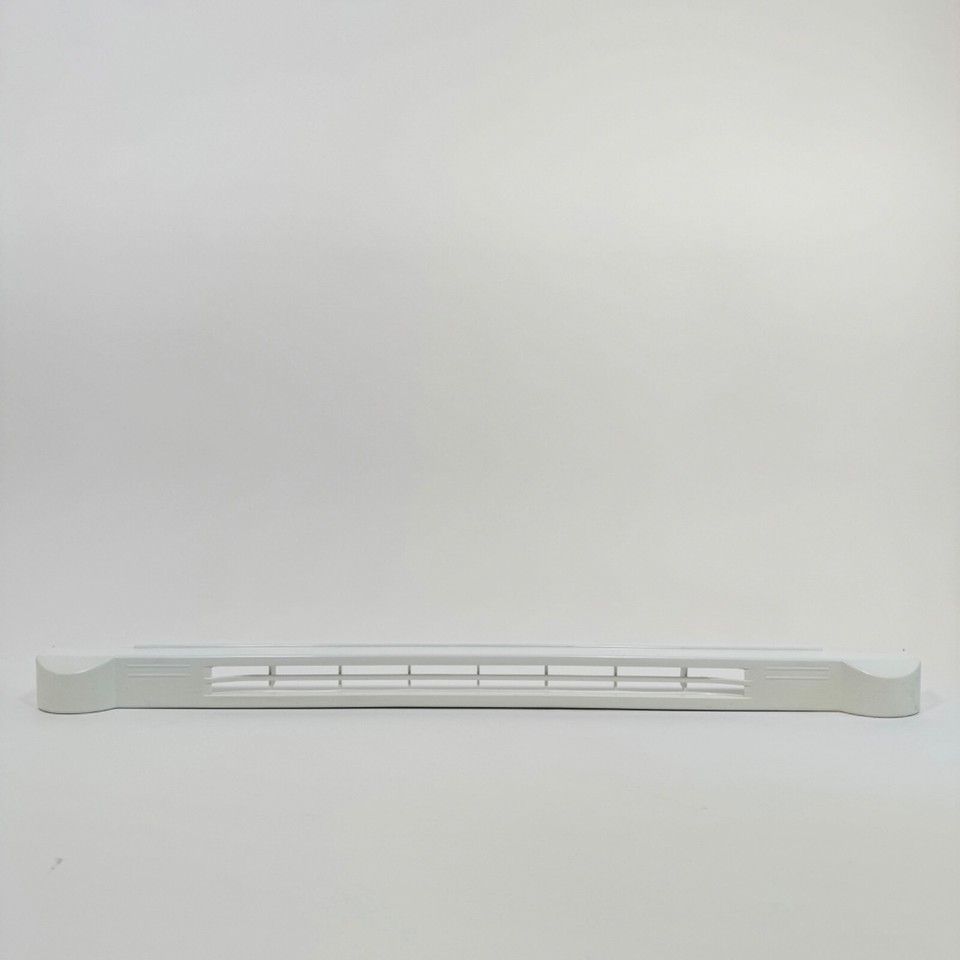 GE Refrigerator Kick Plate / Lower Cover Assembly Part No. 3550JJ00052