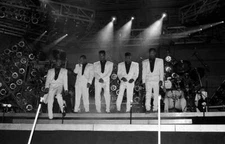 Ralph Tresvant Michael Bivins Ronnie Devoe Ricky Bell and Johnny - 1988 Photo
