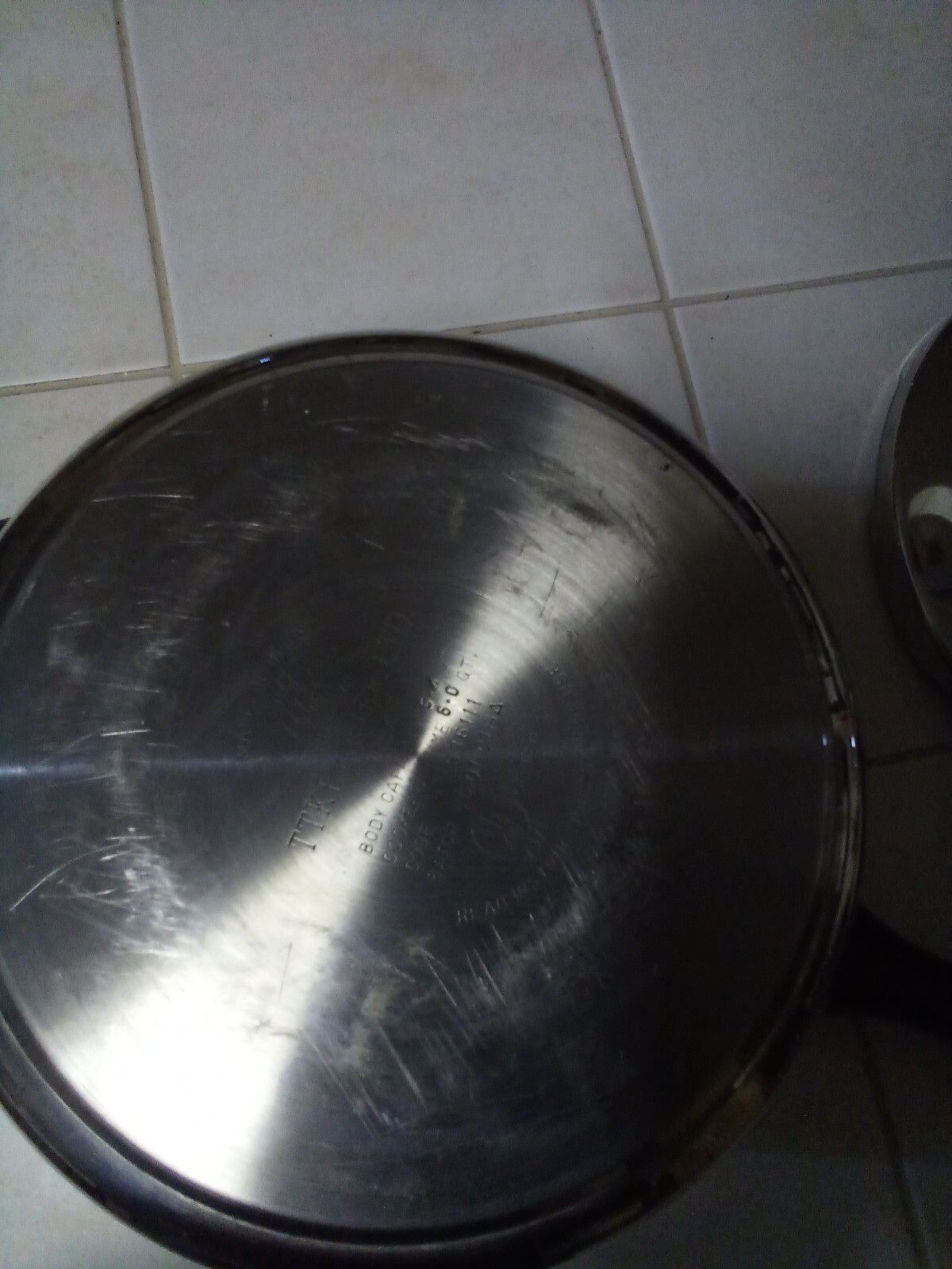 Mantra Quick & Easy Pressure Cooker Locking Lid 6 quart