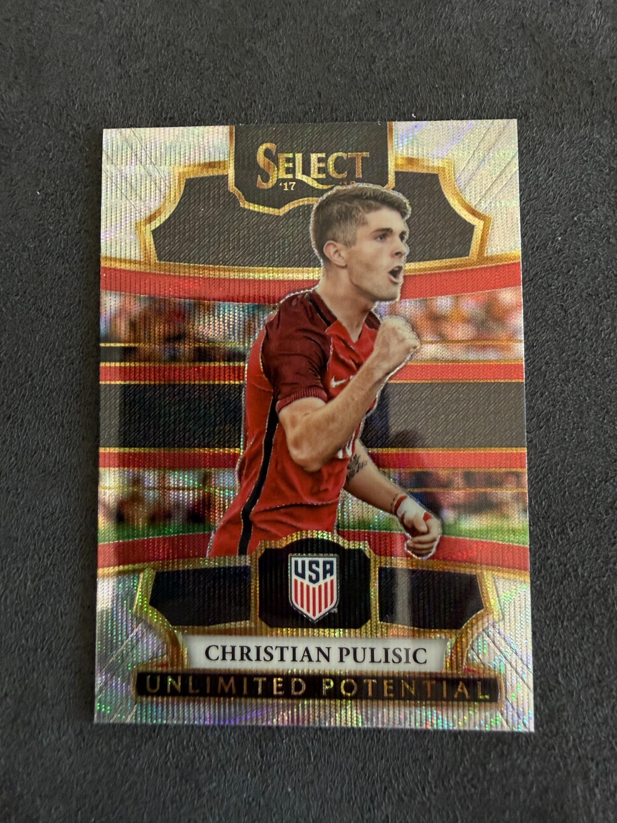 2017-18 Panini Select - Unlimited Potential Christian Pulisic #UP-9