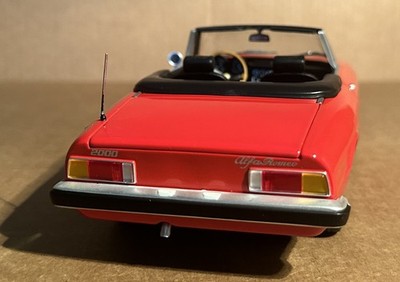 Minichamps 1/18 Scale 1970 Alfa Romeo 2000 Spider, Roadster, Red